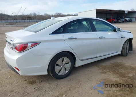 2015 Hyundai Sonata Hybrid из США, поврежденный, VIN KMHEC4A49FA135661